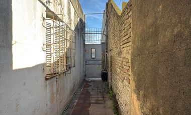 Casa 3 Dormitorios con galpón - Ecuador 100 - Empalme - Rosario | Venta