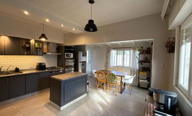 Casa en Temperley Oeste