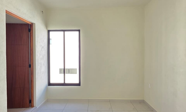 CASA EN VENTA, 2 PLANTAS, 3 RECÁMARAS, 3 BAÑOS COMPLETOS, COCHERA PARA 2 AUTOS