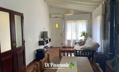 Venta Apto Crédito Hipotecario Casa con Patio y Dependencia - Paso del Rey