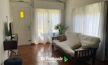 Venta Apto Crédito Hipotecario Casa con Patio y Dependencia - Paso del Rey