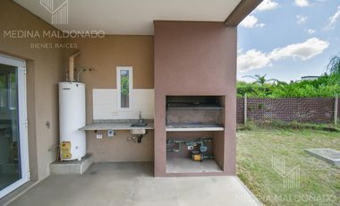 Casa de 4 ambientes en Venta - Fincas de Hudson