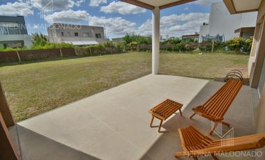 Casa de 4 ambientes en Venta - Fincas de Hudson