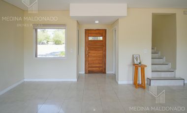 Casa de 4 ambientes en Venta - Fincas de Hudson