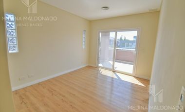 Casa de 4 ambientes en Venta - Fincas de Hudson