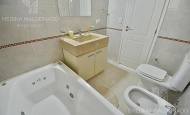 Casa de 4 ambientes en Venta - Fincas de Hudson