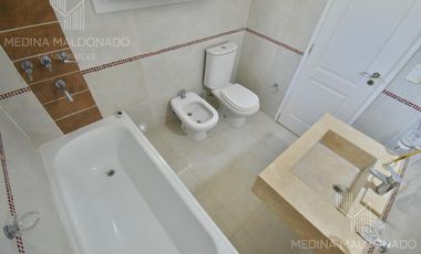 Casa de 4 ambientes en Venta - Fincas de Hudson