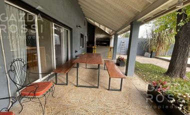 Excelente casa quinta con piscina en San Vicente!