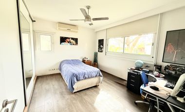 VENTA - Casa 4 dormitorios - San Sebastian, Funes