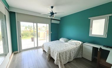 VENTA - Casa 4 dormitorios - San Sebastian, Funes