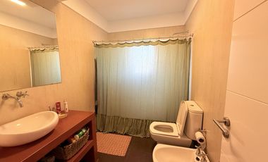 VENTA - Casa 4 dormitorios - San Sebastian, Funes