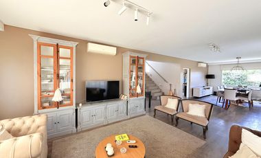 VENTA - Casa 4 dormitorios - San Sebastian, Funes