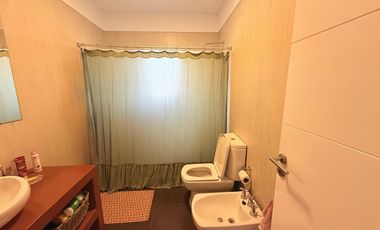 VENTA - Casa 4 dormitorios - San Sebastian, Funes