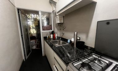 Departamento 2 ambientes en venta en Quilmes