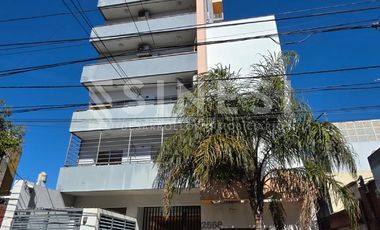 Departamento 2 ambientes con COCHERA DOBLE - San Martin Centro