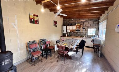 Venta de Casa Quinta de 2 ambientes en Bosques