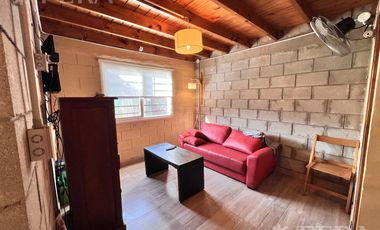 Venta de Casa Quinta de 2 ambientes en Bosques