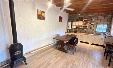 Venta de Casa Quinta de 2 ambientes en Bosques