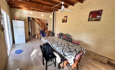 Venta de Casa Quinta de 2 ambientes en Bosques