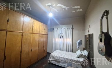 Venta casa 3 ambientes con patio en Villa Dominico