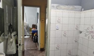 Venta casa 3 ambientes con patio en Villa Dominico