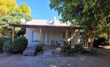 Venta Chacra  con Residencia y Galpón 3,5 has Allen. R Negro