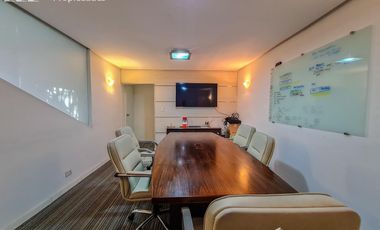 Venta con renta Deposito con oficinas, ideal laboratorio habilitable ANMAT Martinez