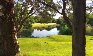 VENTA CASA 3 DORM, FONDO CAMPO GOLF-ARROYITO COUNTRY CLUB