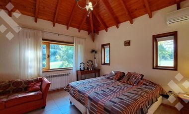 VENTA CASA 3 DORM, FONDO CAMPO GOLF-ARROYITO COUNTRY CLUB