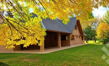 VENTA CASA 3 DORM, FONDO CAMPO GOLF-ARROYITO COUNTRY CLUB