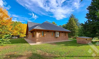 VENTA CASA 3 DORM, FONDO CAMPO GOLF-ARROYITO COUNTRY CLUB