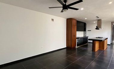 CASA DE UNA SOLA PLANTA DE ENTREGA INMEDIATA EN CONKAL, YUC