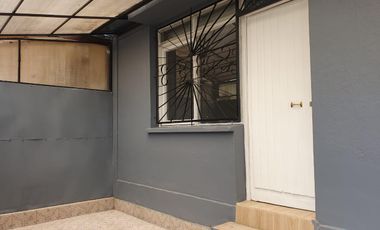 ARRIENDO COMODA CASA 2DORM 2BA EXCELENTE SECTOR MELIPILLA