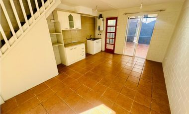 ARRIENDO CASA EN MAURICIO RUGENDAS PLACILLA, VALPARAISO