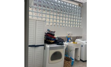 DEPARTAMENTO DE 3 DORMITORIOS EN VENTA  EN LA JIPIJAPA