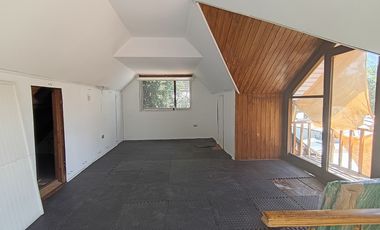 ARRIENDO CASA PARA OFICINA O TALLER COMERCIAL VITACURA