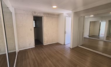 ARRIENDO CASA PARA OFICINA O TALLER COMERCIAL VITACURA