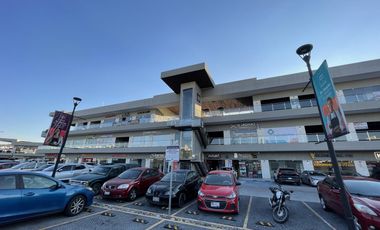 Local Comercial en Renta – Planta Alta en Xentric Mirador | Totalmente Adecuado