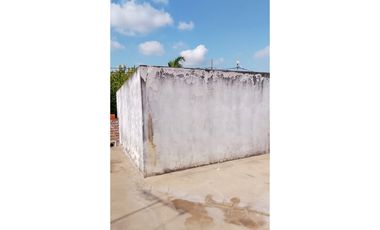 Vendo en Merlo Norte departamento con entrada de auto