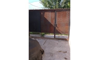 Vendo en Merlo Norte departamento con entrada de auto