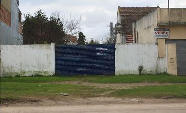 Lote terreno en venta zona muy comercial !!!