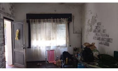 Chalet a reciclar en Paso del Rey bien ubicado