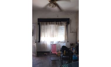 Chalet a reciclar en Paso del Rey bien ubicado