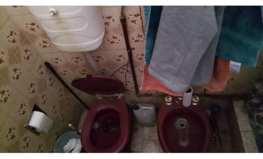 Chalet a reciclar en Paso del Rey bien ubicado