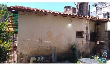Chalet a reciclar en Paso del Rey bien ubicado