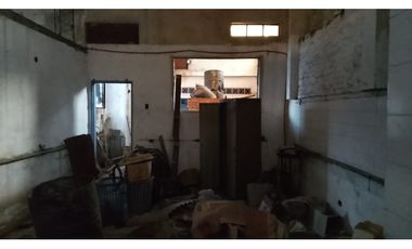 GALPON EN VENTA PASO DEL REY NORTE