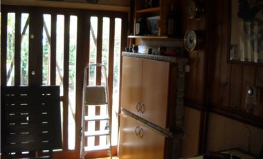 Chalet en venta en una zona exclusiva  / Matheu 2200