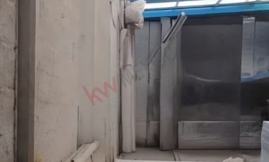 VENTA BODEGA COMERCIAL, SE VENDE COMO TERRENO 560 m2 CON USO DE SUELO, EN GRANJAS GPE, ECATEPEC DE MORELOS, EDO DE MEX.