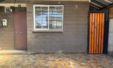 Casa en arriendo en padre hurtado