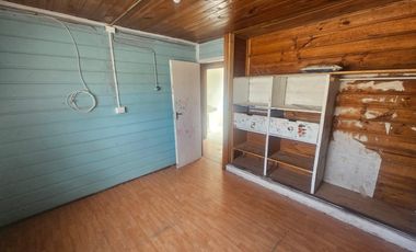Casa en venta c/ estacionamiento en Ciudad de Caldera